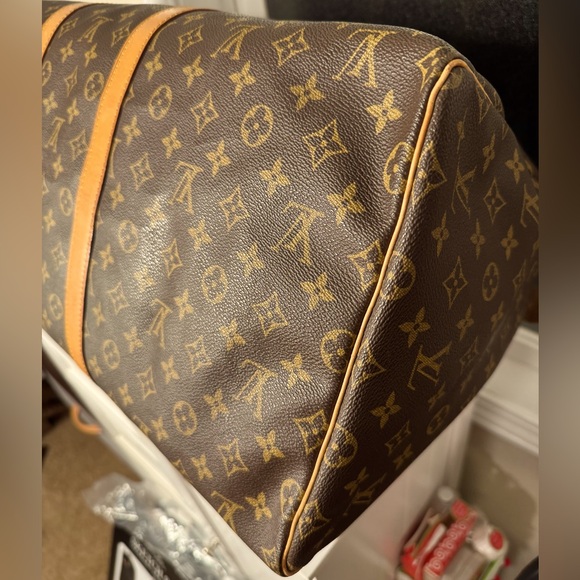 Large Louis Vuitton keepall.❤️With COA, GREAT Condition. 1 callout (see picture) - Picture 2 of 13